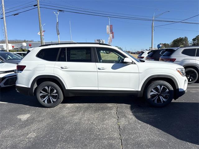 new 2025 Volkswagen Atlas car, priced at $38,997