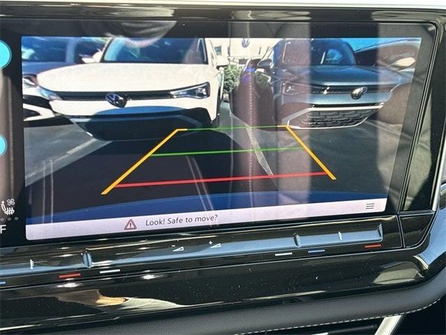 new 2025 Volkswagen Atlas car, priced at $36,495