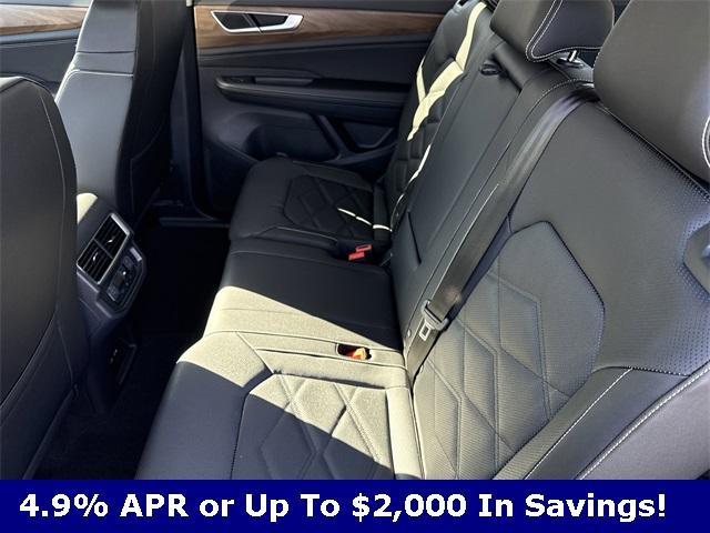 new 2025 Volkswagen Atlas car, priced at $38,997