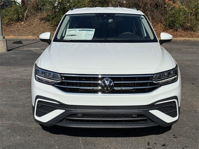 new 2024 Volkswagen Tiguan car, priced at $27,462