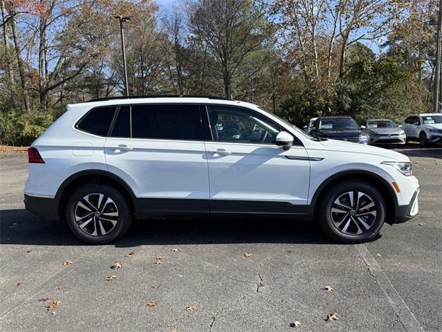 new 2024 Volkswagen Tiguan car, priced at $27,462