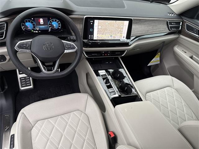 new 2025 Volkswagen Atlas car, priced at $50,748