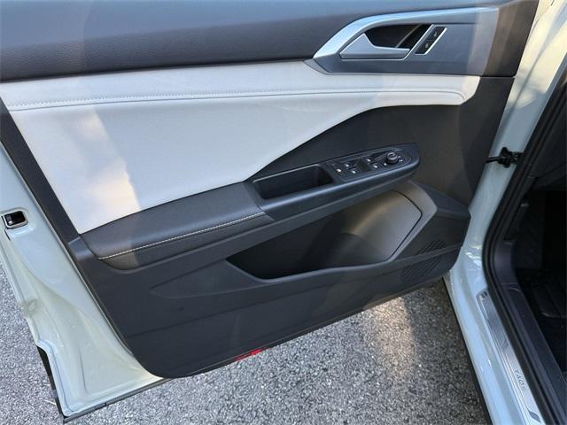 new 2025 Volkswagen Taos car, priced at $27,159