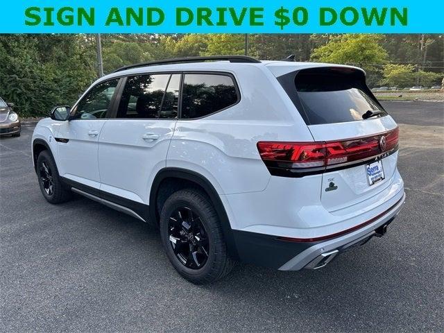 new 2024 Volkswagen Atlas car, priced at $42,169