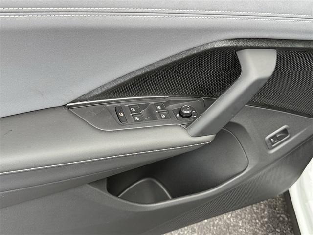 new 2025 Volkswagen Tiguan car, priced at $32,499