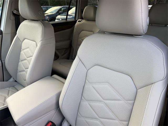 new 2026 Volkswagen Atlas car, priced at $39,999