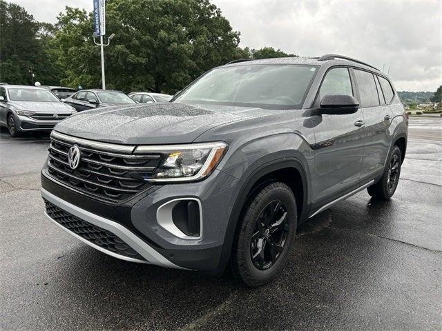 new 2024 Volkswagen Atlas car, priced at $45,448