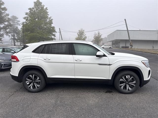 new 2026 Volkswagen Atlas Cross Sport car, priced at $38,999