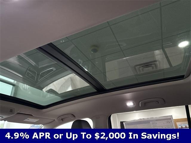 new 2025 Volkswagen Atlas car, priced at $46,448