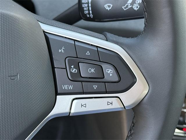 new 2025 Volkswagen Jetta car, priced at $25,999