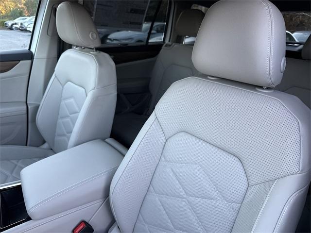 new 2026 Volkswagen Atlas car, priced at $46,999