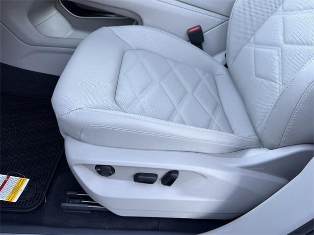 new 2026 Volkswagen Atlas car, priced at $46,999