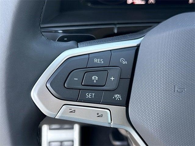 new 2025 Volkswagen Atlas car, priced at $49,495