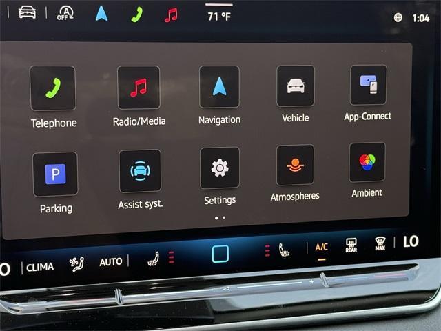 new 2025 Volkswagen Tiguan car, priced at $32,218