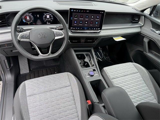 new 2025 Volkswagen Tiguan car, priced at $29,999