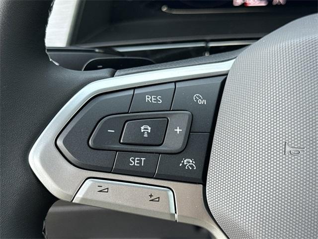 new 2025 Volkswagen Atlas Cross Sport car