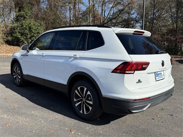 new 2024 Volkswagen Tiguan car, priced at $27,559