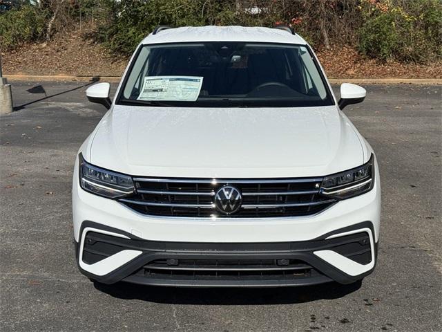 new 2024 Volkswagen Tiguan car, priced at $27,559