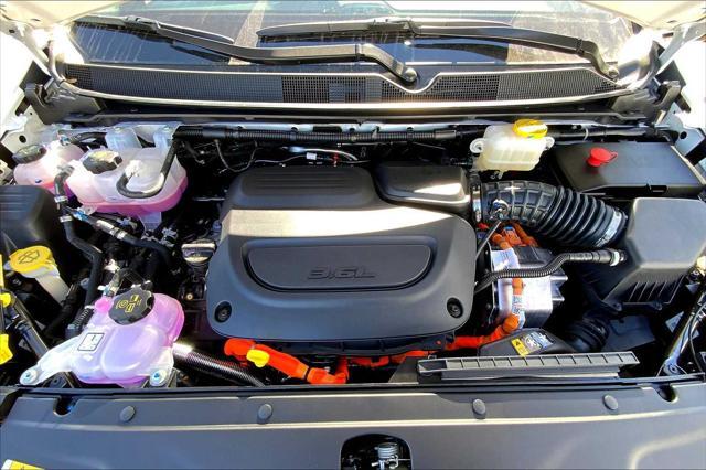 new 2025 Chrysler Pacifica Hybrid car, priced at $59,636