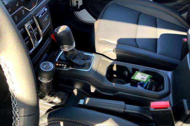 new 2025 Jeep Wrangler car, priced at $57,976