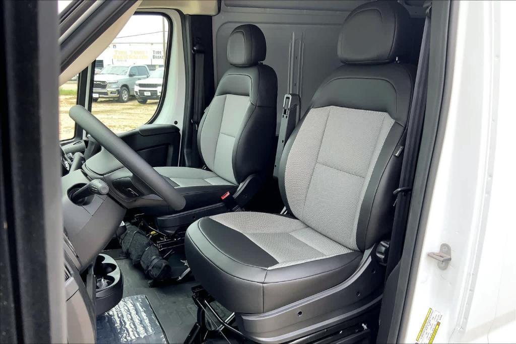 new 2024 Ram ProMaster 2500 car, priced at $55,655