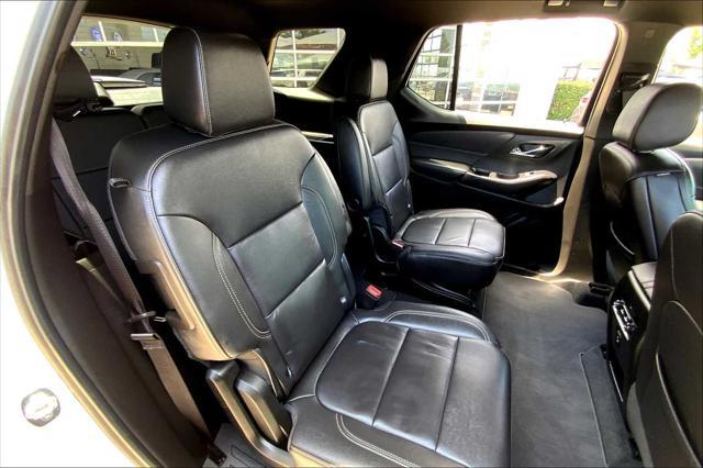 used 2023 Chevrolet Traverse car, priced at $28,492