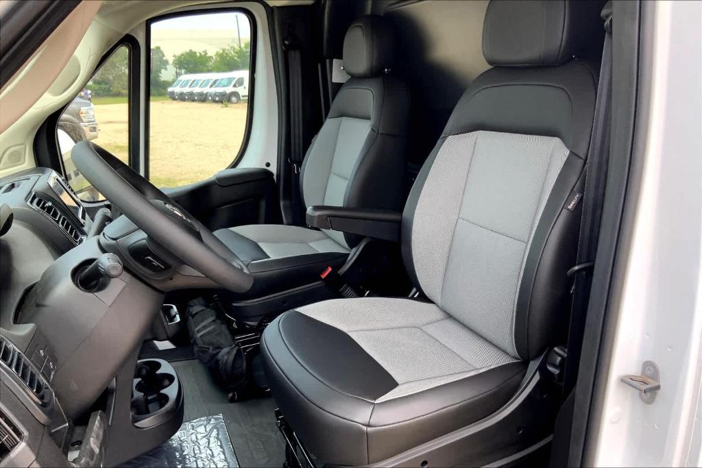 new 2024 Ram ProMaster 3500 car, priced at $58,810