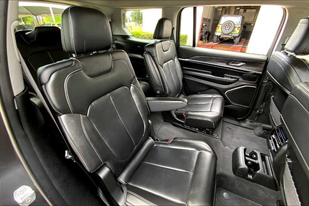 used 2021 Jeep Grand Cherokee L car, priced at $30,891