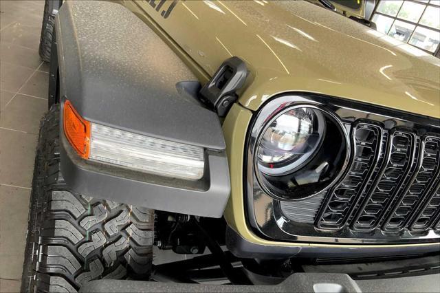 new 2025 Jeep Wrangler car, priced at $50,057