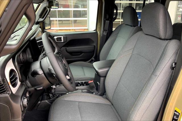 new 2025 Jeep Wrangler car, priced at $47,089