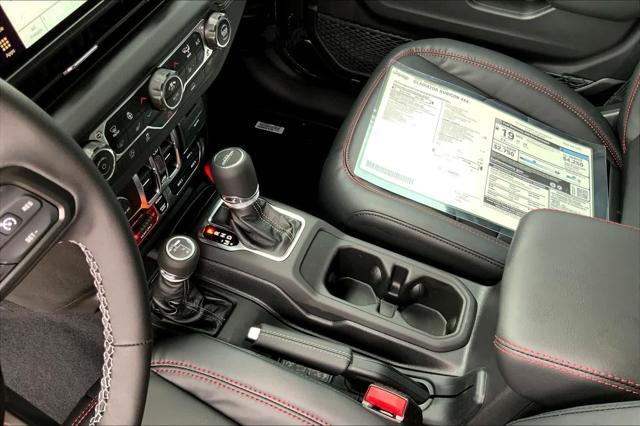 new 2025 Jeep Gladiator car, priced at $55,808