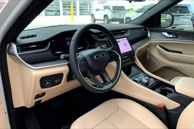 new 2025 Jeep Grand Cherokee car, priced at $49,723