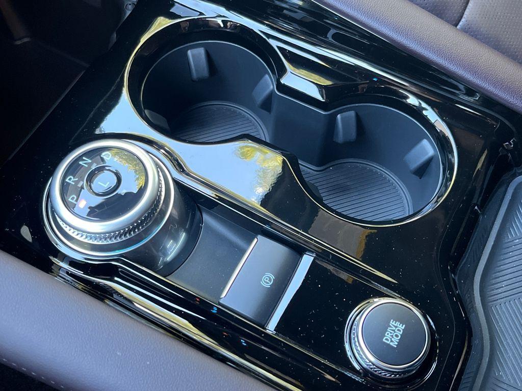 new 2025 Ford Explorer car, priced at $54,371