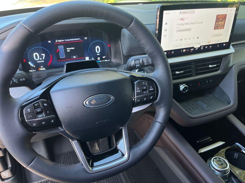 new 2025 Ford Explorer car, priced at $54,371