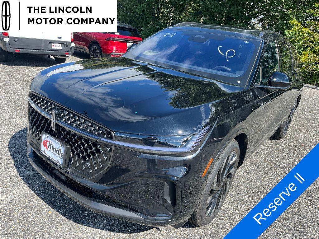 new 2025 Lincoln Nautilus car, priced at $68,275