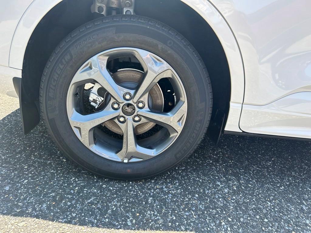 new 2024 Ford Escape car, priced at $29,358