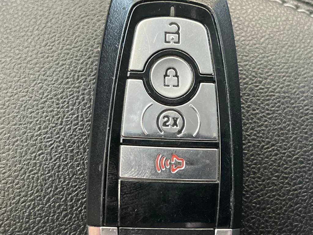 used 2022 Ford Escape car, priced at $20,999