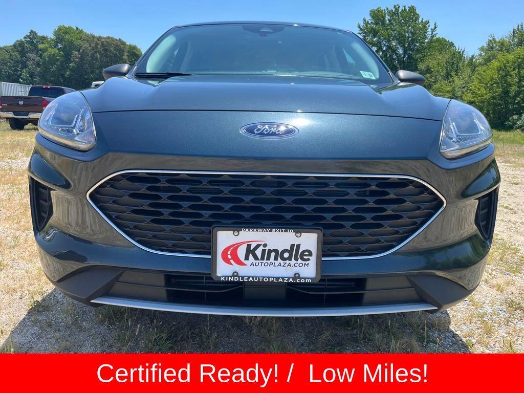used 2022 Ford Escape car, priced at $20,999