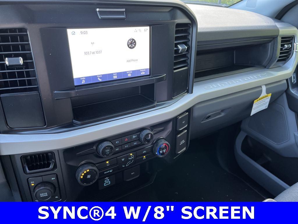 new 2025 Ford F-350 car, priced at $61,520