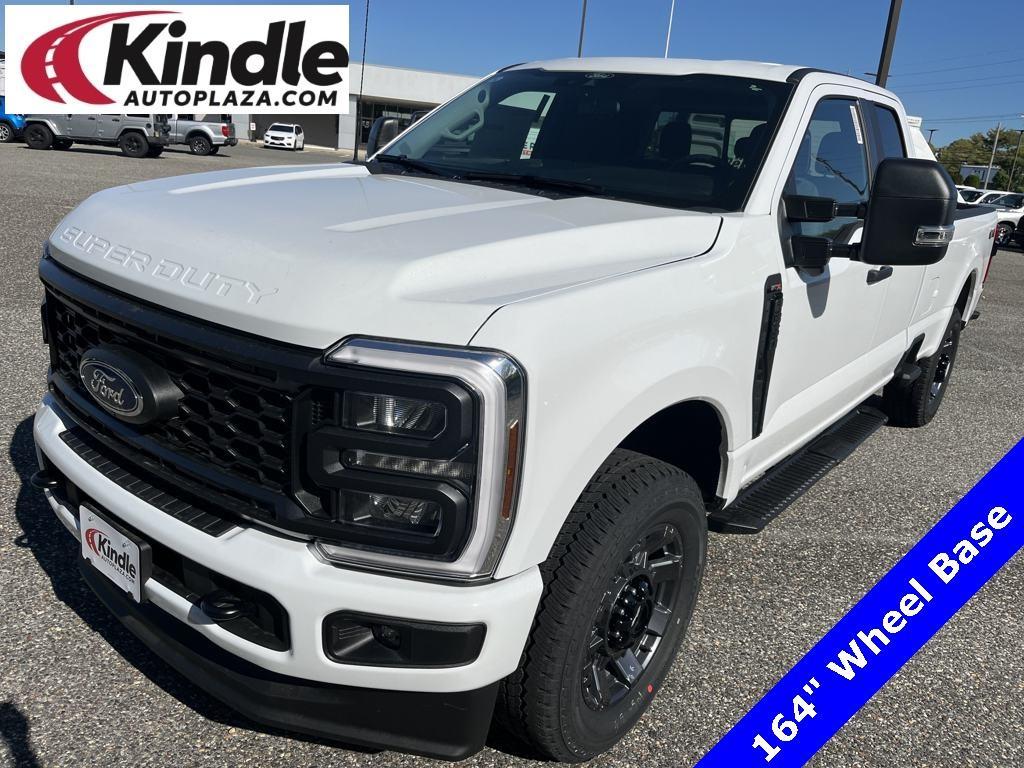 new 2025 Ford F-350 car, priced at $63,520