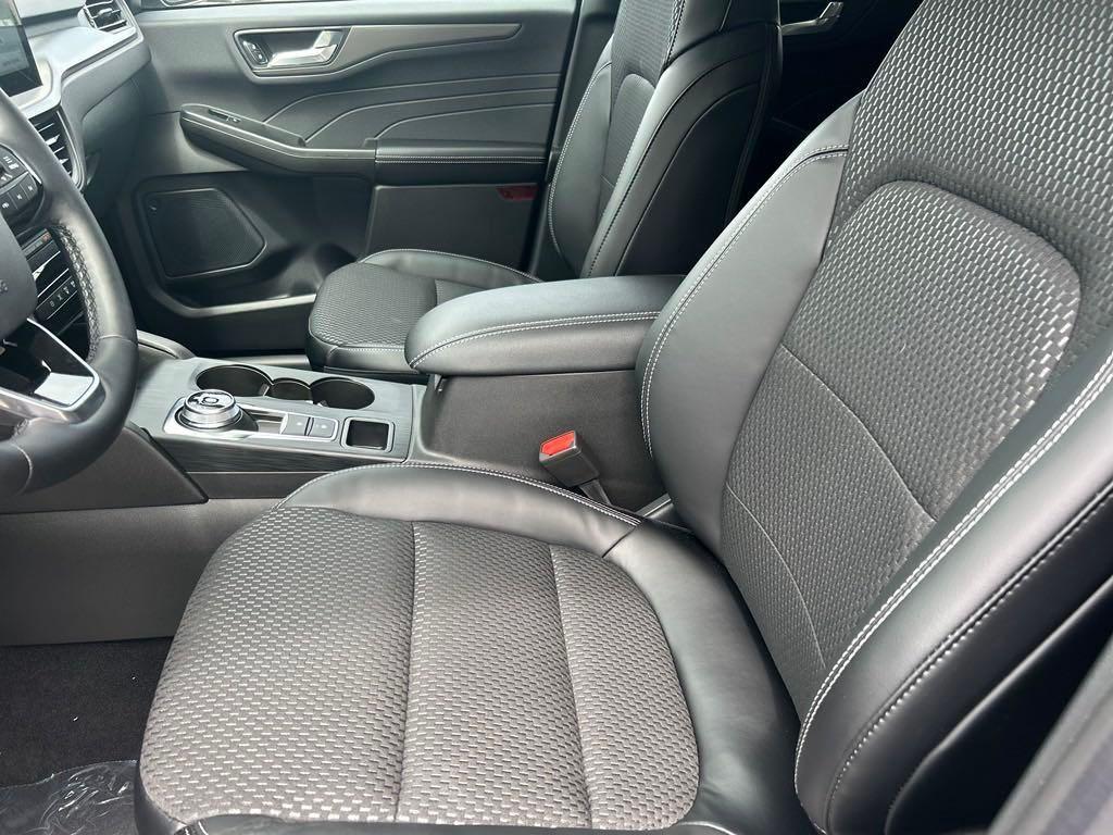 new 2024 Ford Escape car, priced at $32,229