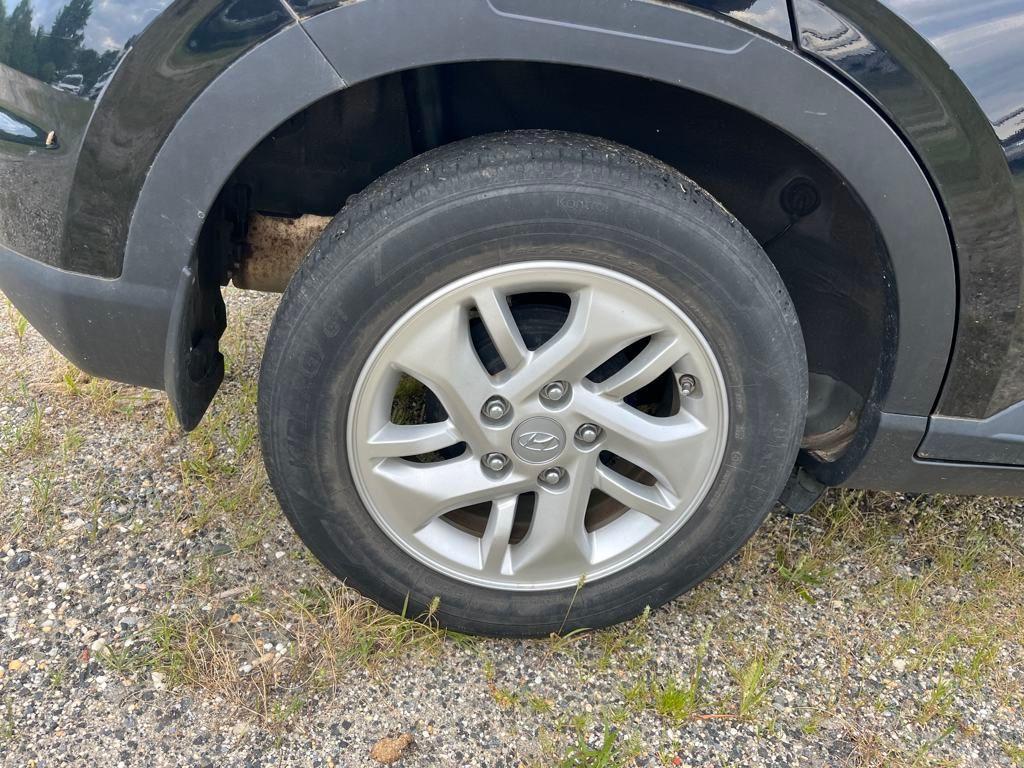used 2022 Hyundai Venue car, priced at $16,299