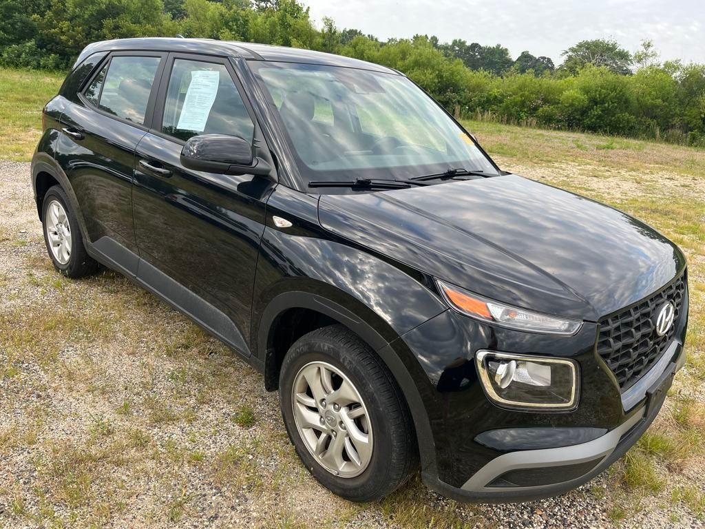 used 2022 Hyundai Venue car, priced at $16,299