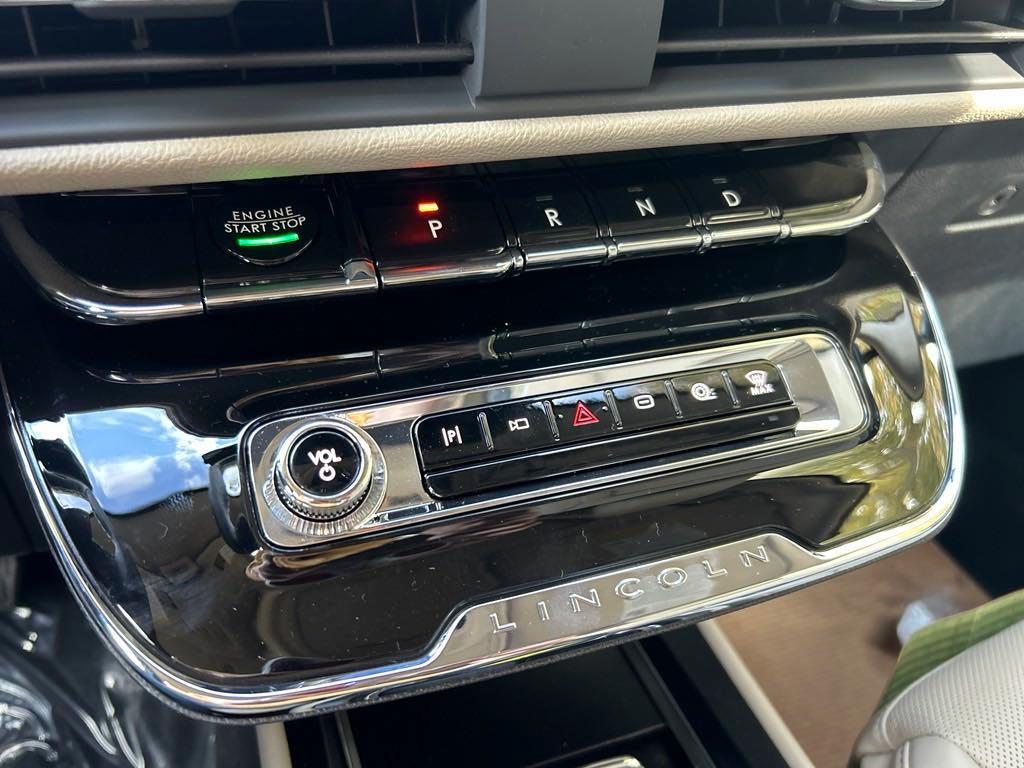 new 2025 Lincoln Corsair car, priced at $58,454