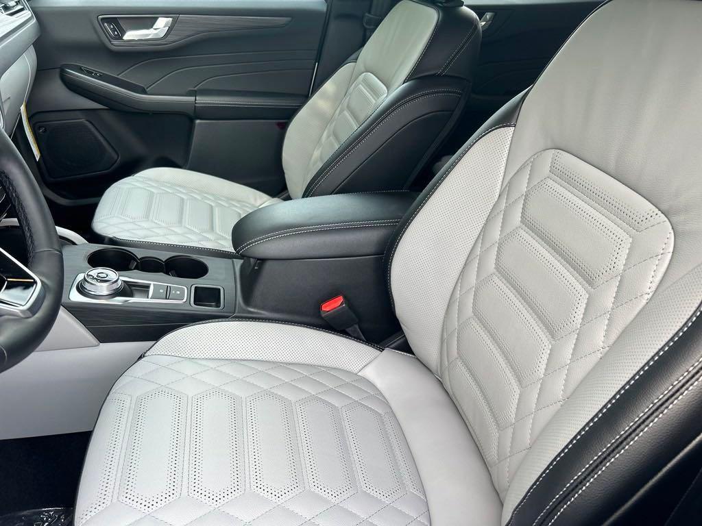 new 2024 Ford Escape car, priced at $39,065