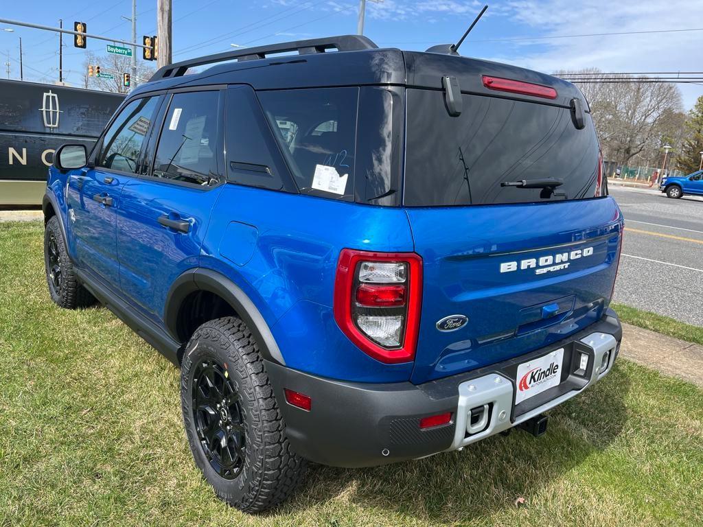 new 2025 Ford Bronco Sport car, priced at $39,795