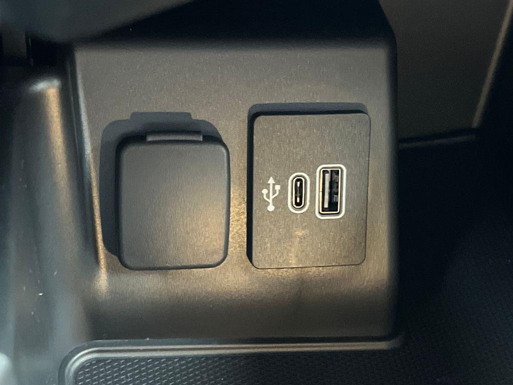 new 2025 Ford Explorer car, priced at $58,422