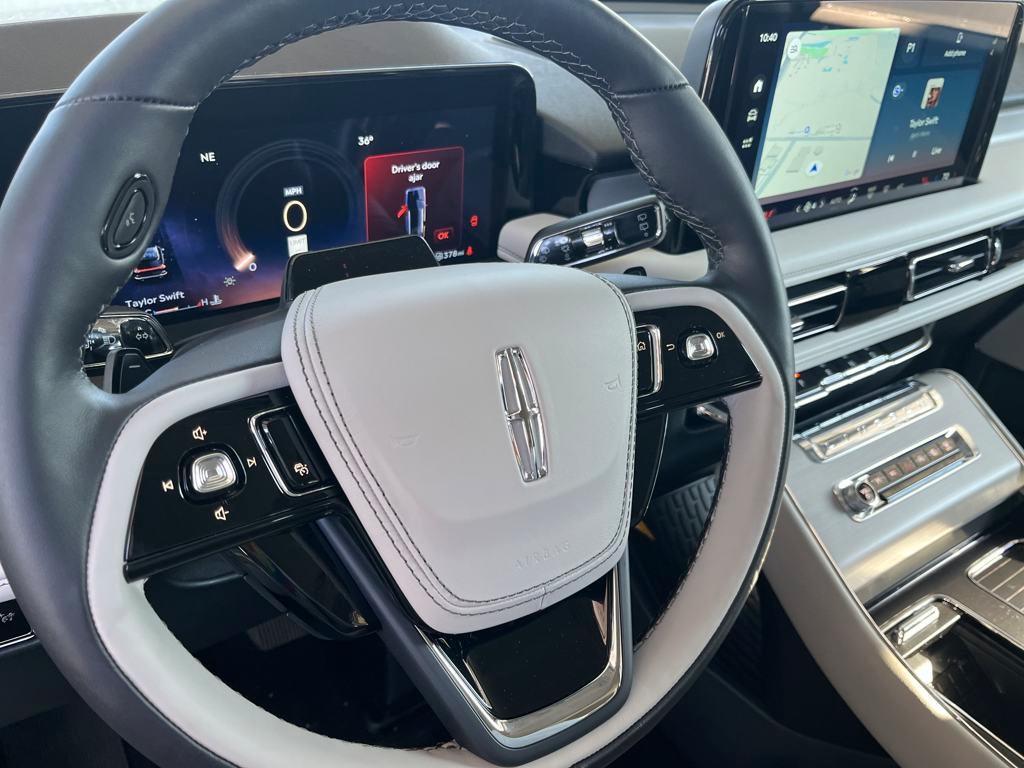 new 2025 Lincoln Aviator car, priced at $72,734