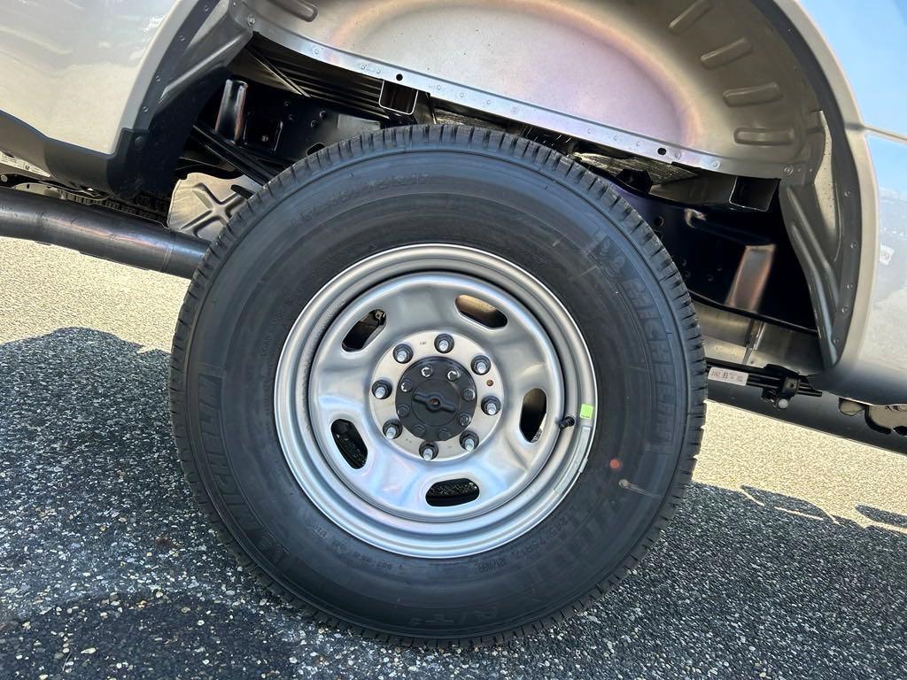 new 2024 Ford F-250 car, priced at $47,899