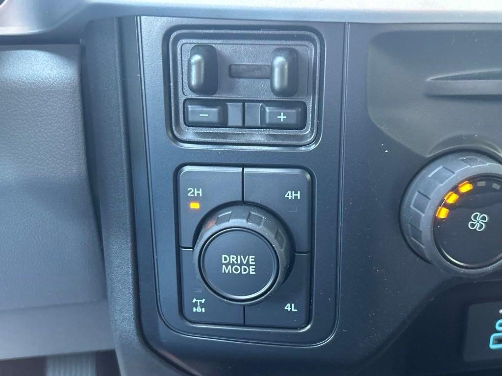 new 2024 Ford F-250 car, priced at $48,399